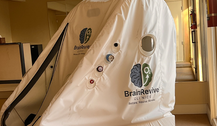 mhbot vertical treatment of DiSiena & Irvine Chiropractic, Brain Wellness, and Nutrition