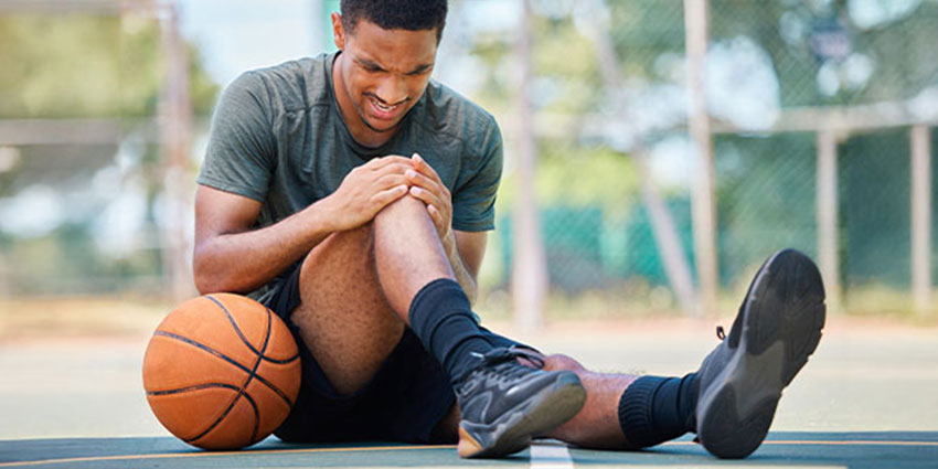 patient needing jumper's knee chiropractor in Irvine