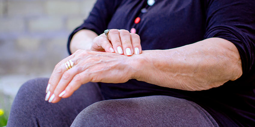 patient needing numbness and tingling relief in Irvine