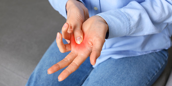 trigger finger treatment and chiropractic conditions in Irvine