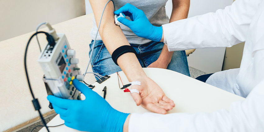 patient receiving neuropathy treatment in Irvine